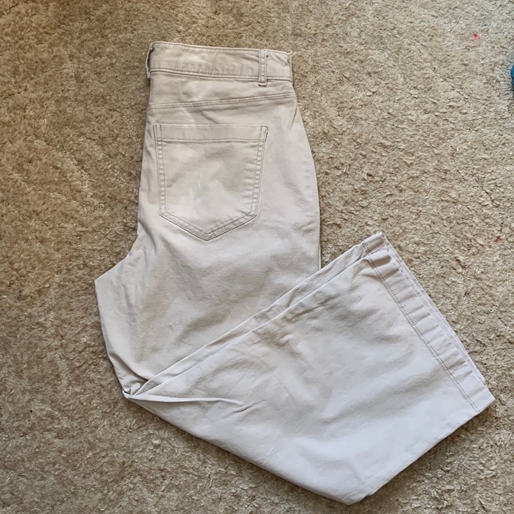 NWOT Old Navy wide leg crop pant